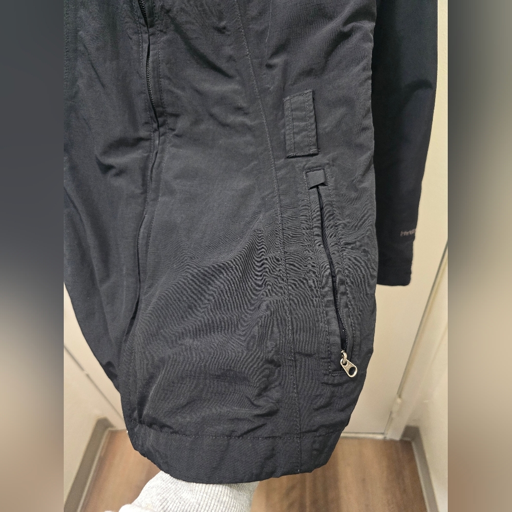 The North Face Black Women's Jacket - Picture 4 of 16